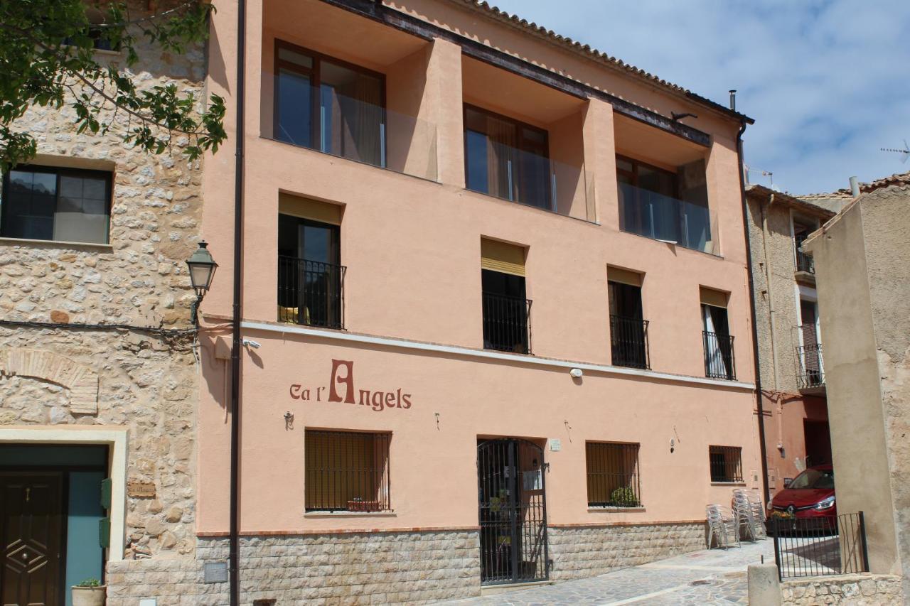 Ca L´Ángels Prat de Comte Exterior foto